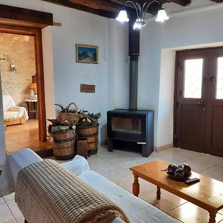 John' S House In Omodos Guest House ลิมาซอล ภายนอก รูปภาพ