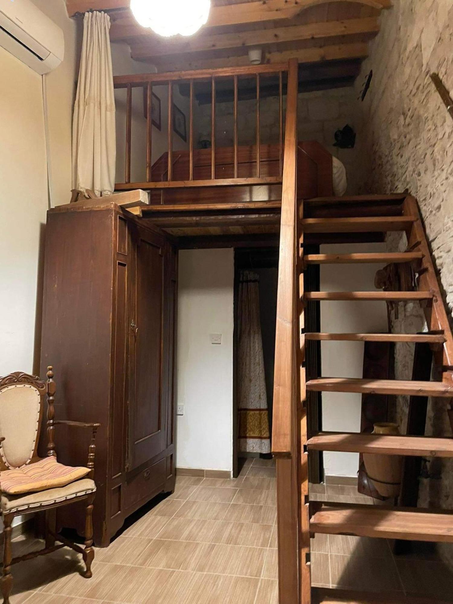 John' S House In Omodos Guest House ลิมาซอล ห้อง รูปภาพ